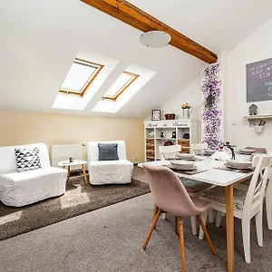 Appartement Lanoblessa, Praag